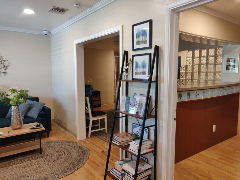 4533 College Ave, San Diego, CA à louer - Photo de l’immeuble – Image 2 sur 18