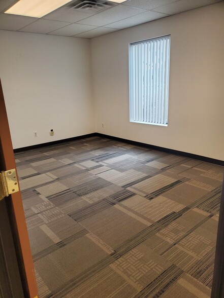 800 Stockton Ave, Fort Collins, CO à louer - Photo de l’immeuble – Image 2 sur 13