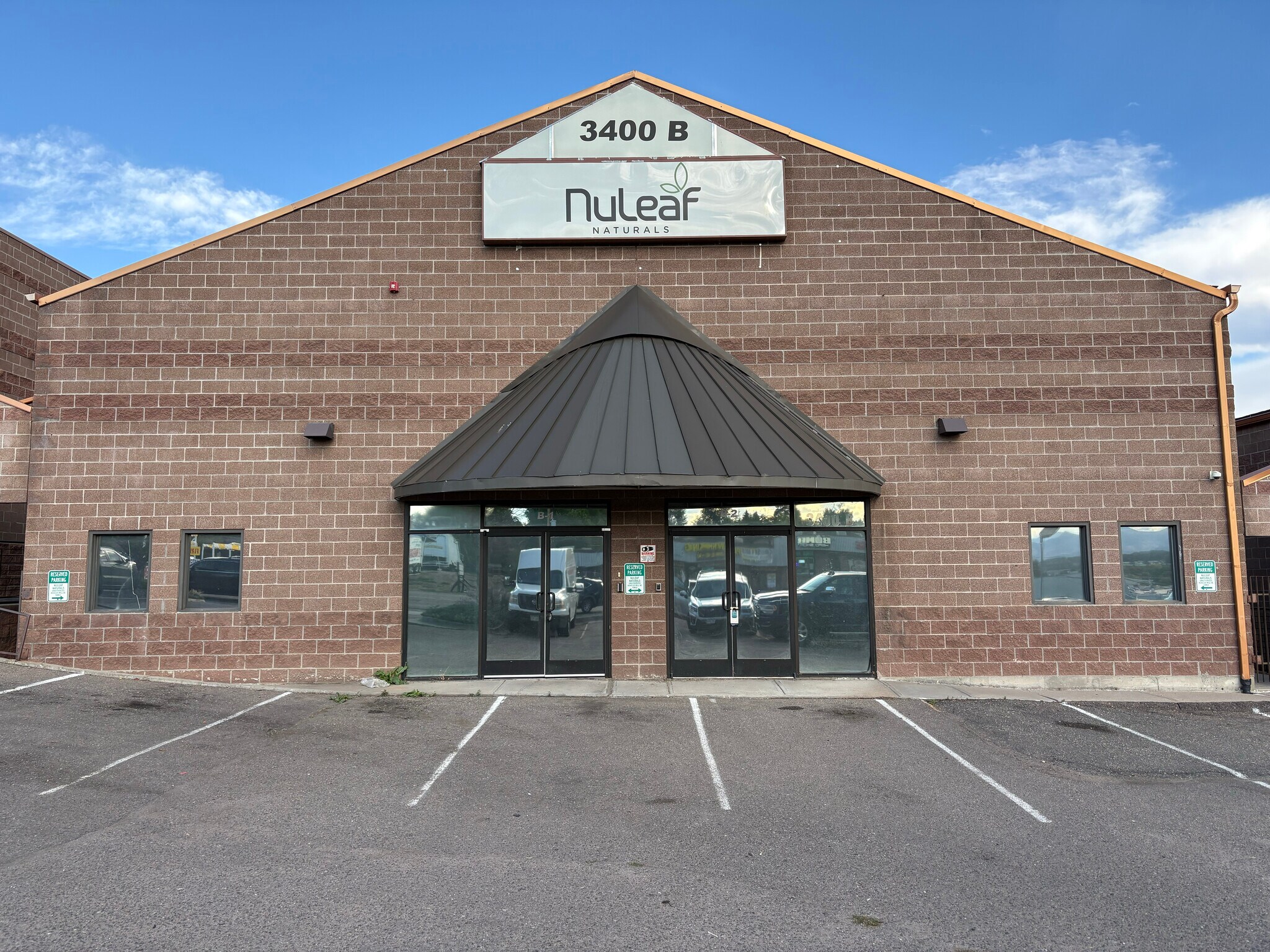 3400 S Federal Blvd, Englewood, CO à louer Photo de l’immeuble– Image 1 sur 15