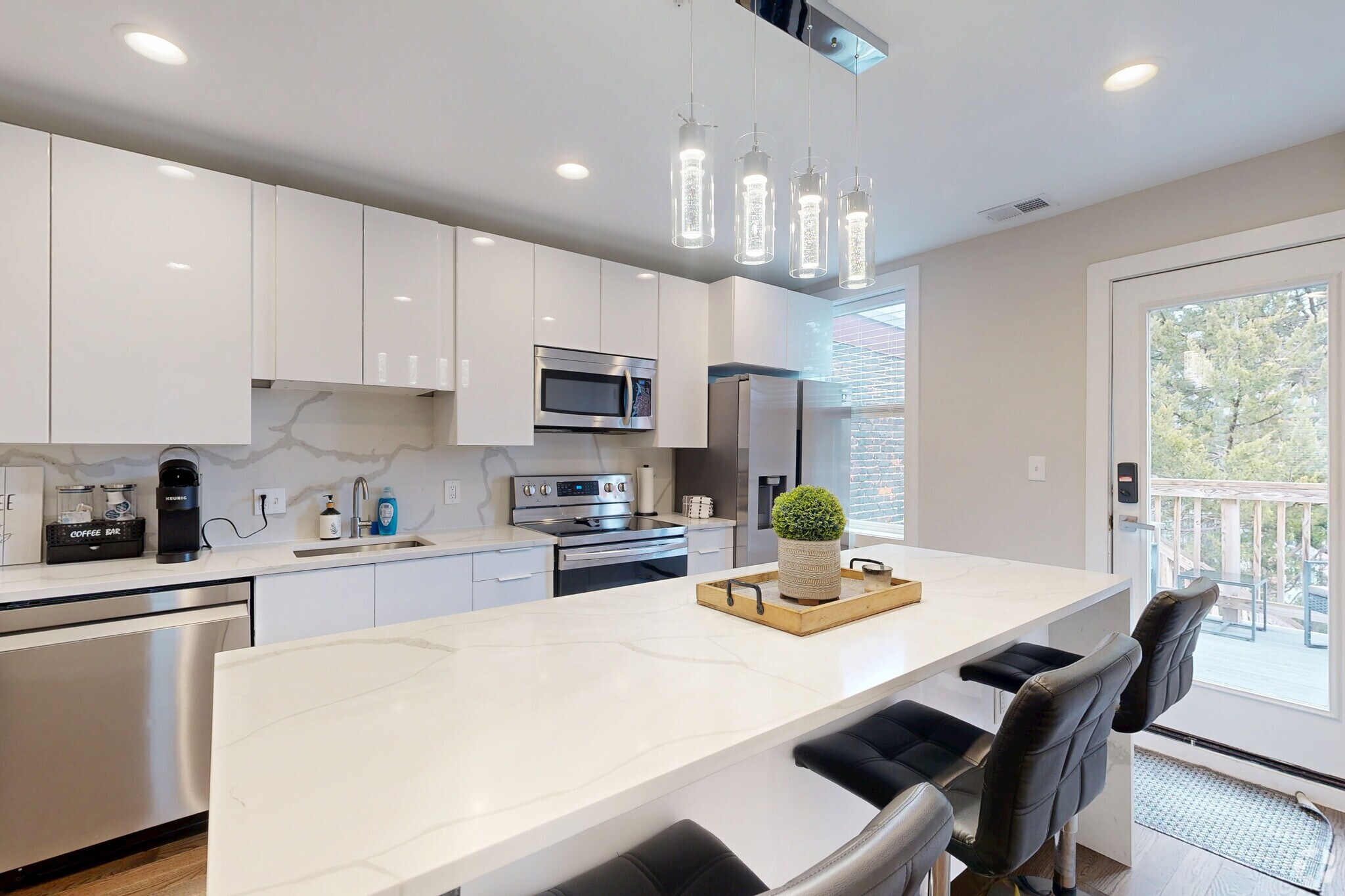 1414 Pennsylvania Ave SE, Washington, DC à vendre Photo principale– Image 1 sur 34