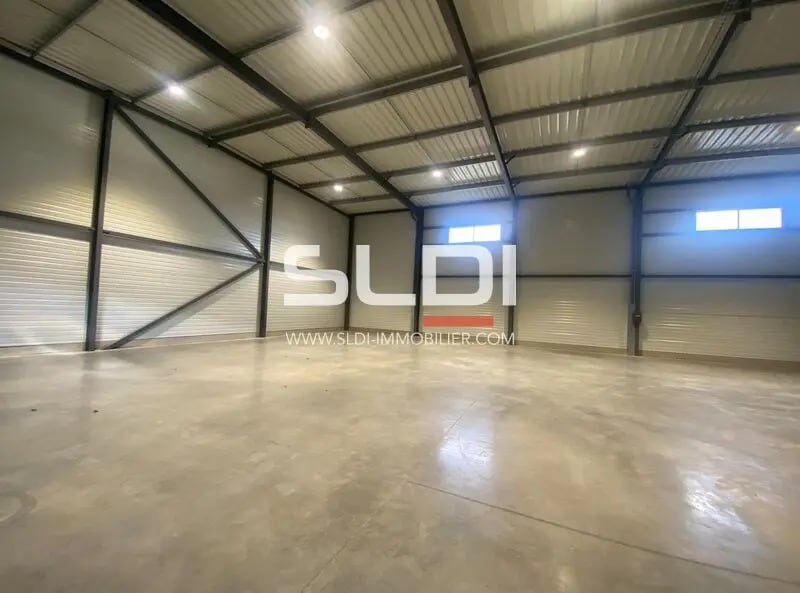 Local d'activités dans Neuville-sur-Saône à vendre Photo intérieure– Image 1 sur 4