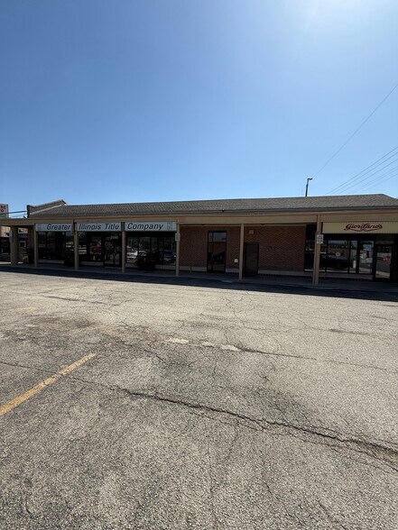 2146 S Mannheim Rd, Westchester, IL à vendre - Photo de l’immeuble – Image 3 sur 4