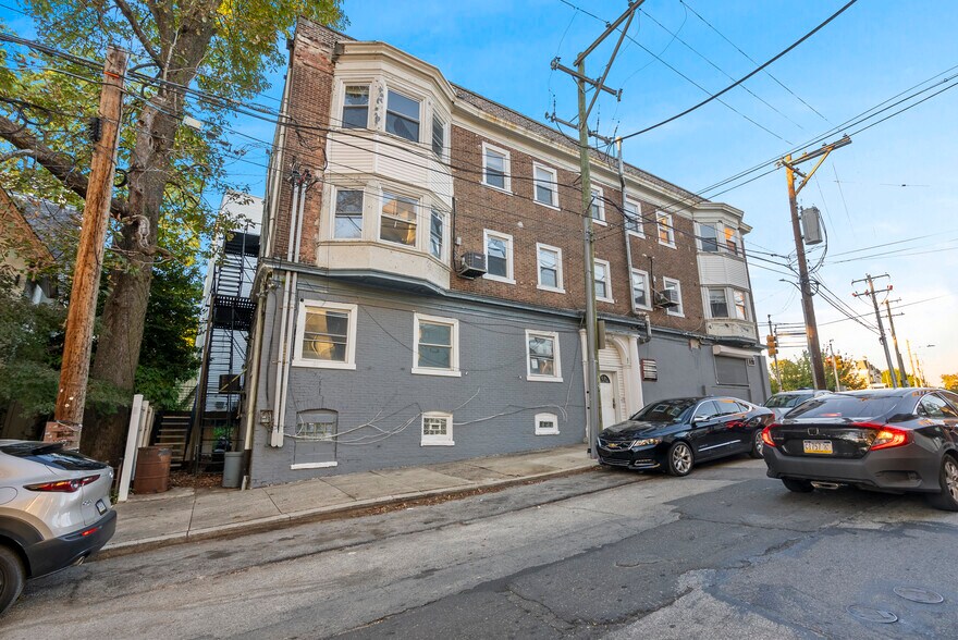 6200 Germantown Ave, Philadelphia, PA à vendre - Photo de l’immeuble – Image 3 sur 27