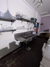 953 E Sahara Ave, Las Vegas, NV à louer Photo intérieure– Image 2 sur 4