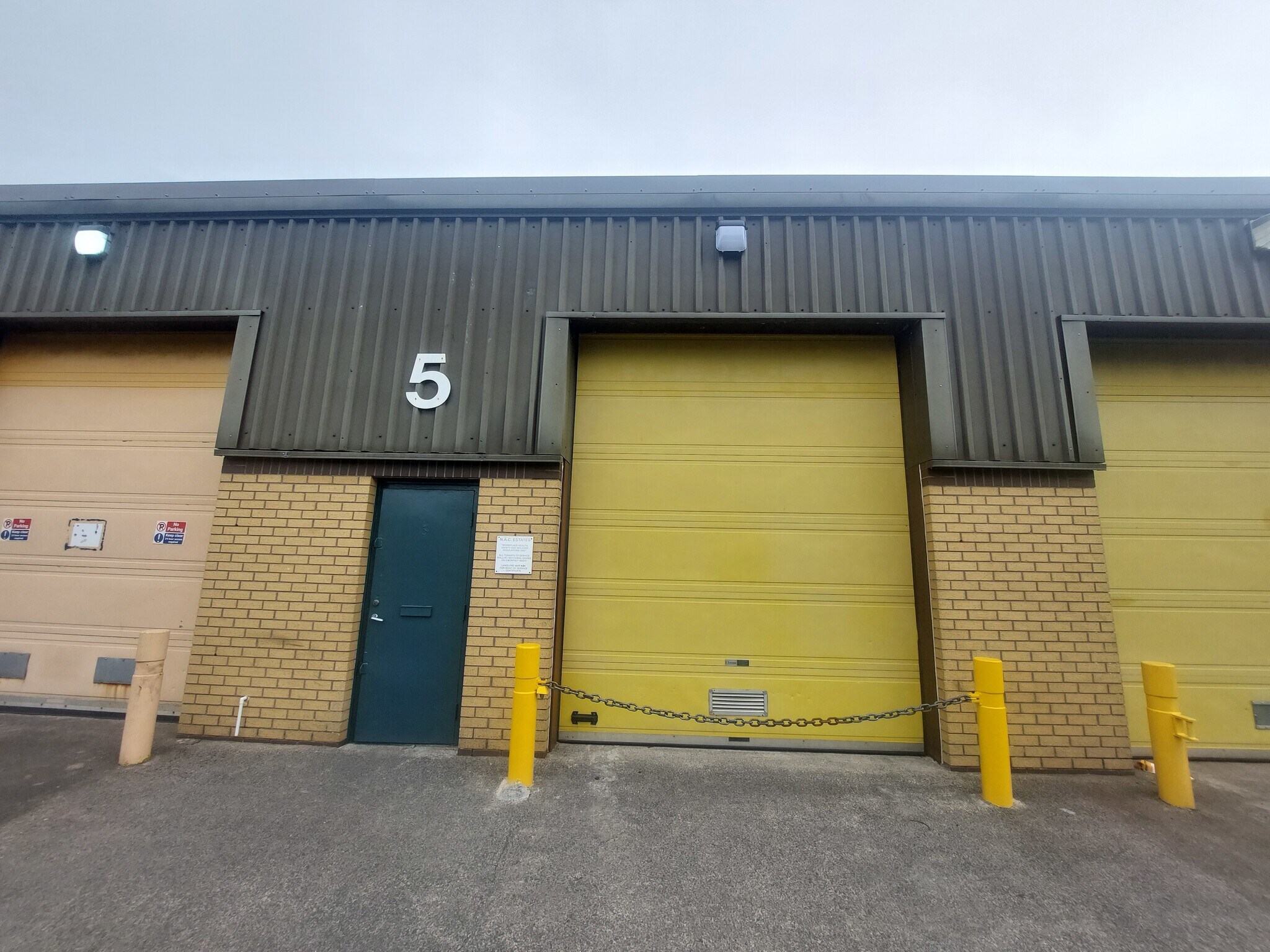 Unit 5, Keppenburn Workshops, Main Road, Fairlie à louer Photo de l’immeuble– Image 1 sur 6