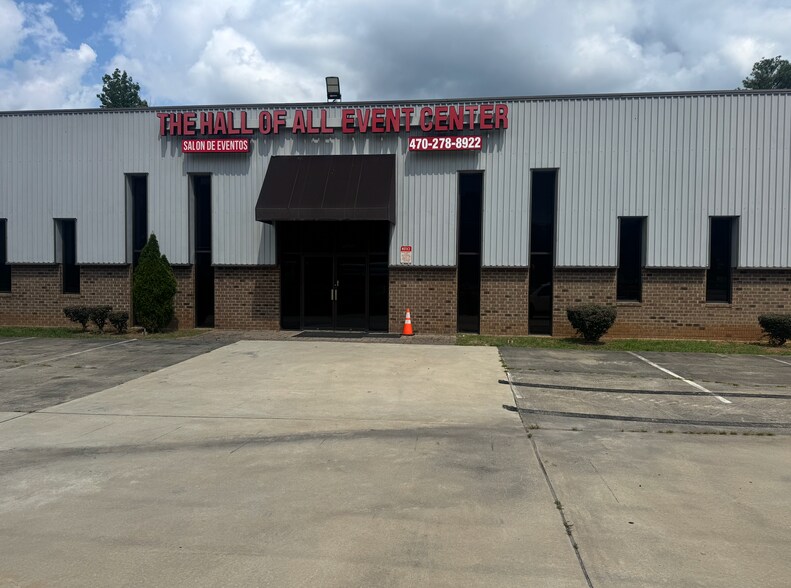 9696 Tara Blvd, Jonesboro, GA à vendre - Photo de l’immeuble – Image 2 sur 6