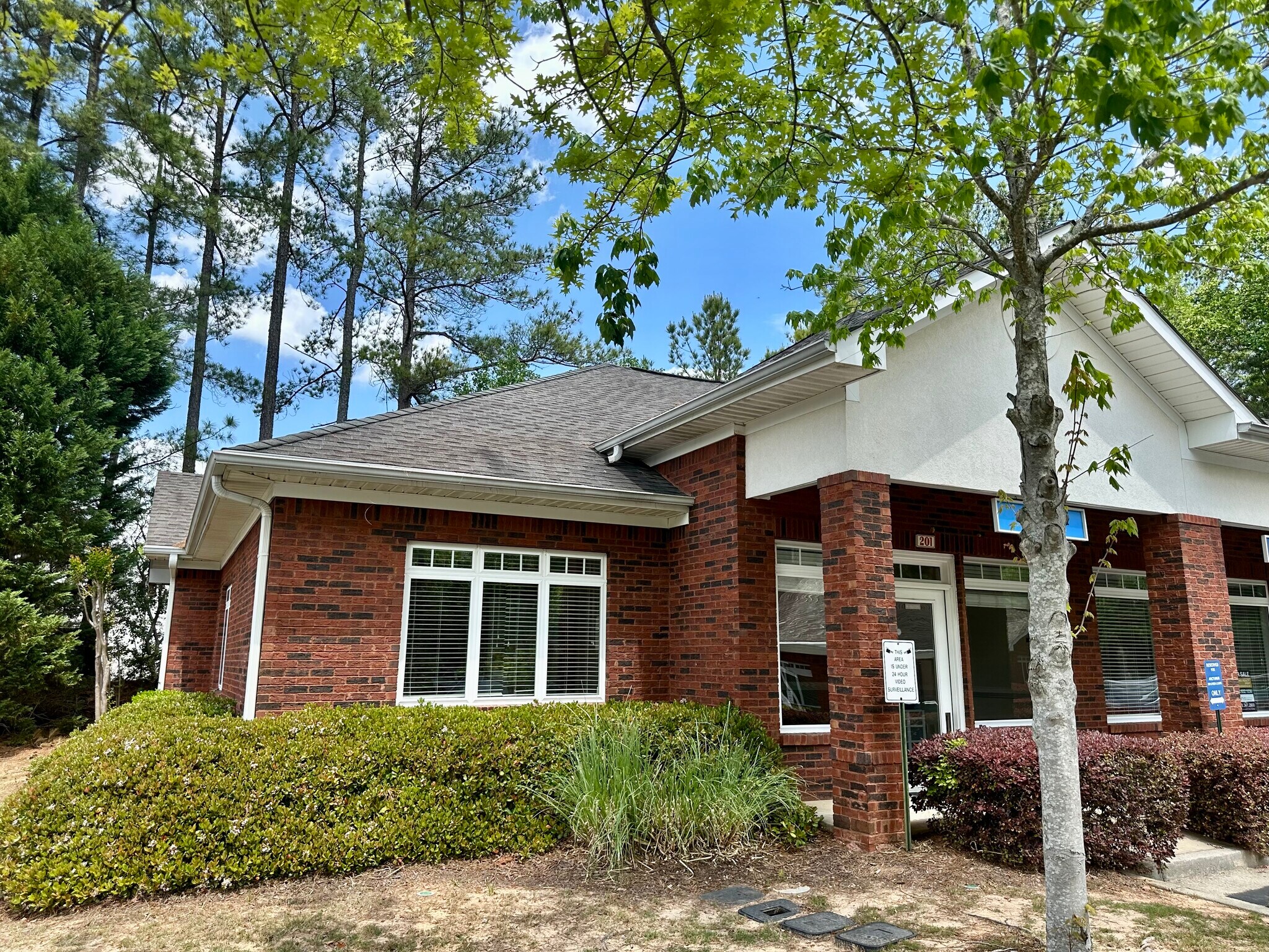 3790 Holcomb Bridge Rd, Norcross, GA à vendre Photo de l’immeuble– Image 1 sur 13