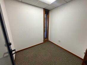 851 Irwin St, San Rafael, CA à louer Photo intérieure– Image 1 sur 3