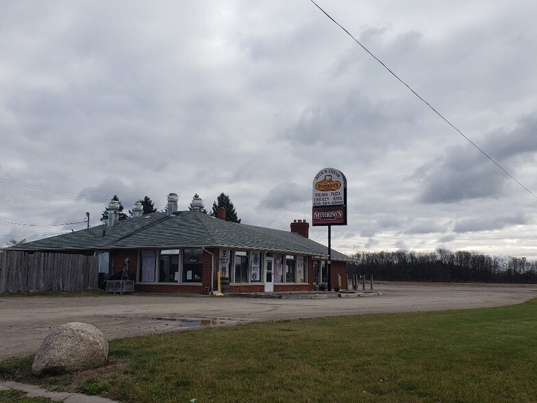 10980 Dunnigan Rd, Emmett, MI à vendre - Photo de l’immeuble – Image 2 sur 57
