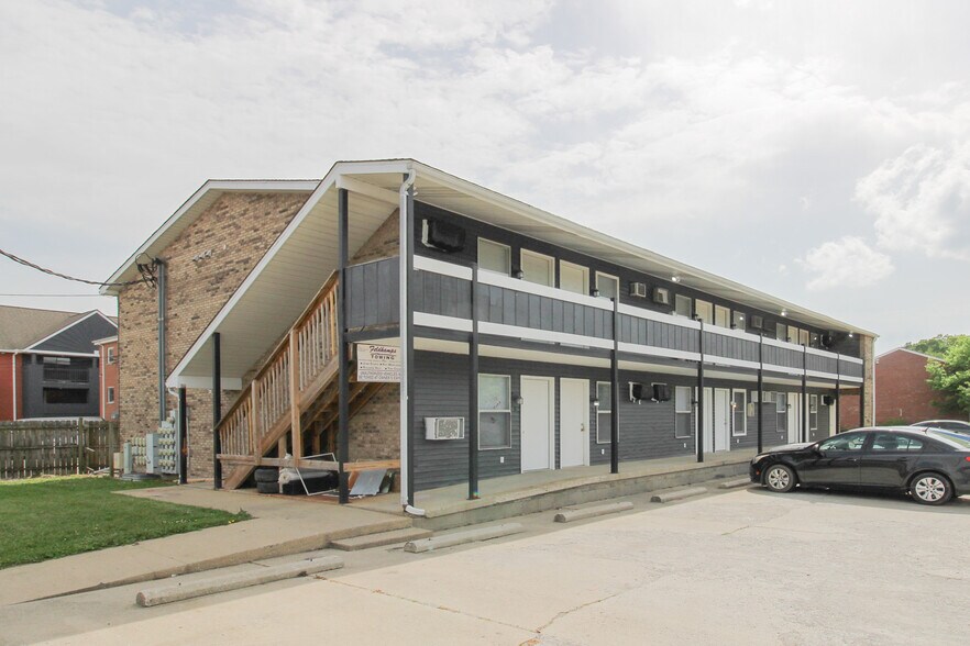 2004 Vawter St, Urbana, IL à vendre - Photo principale – Image 1 sur 1
