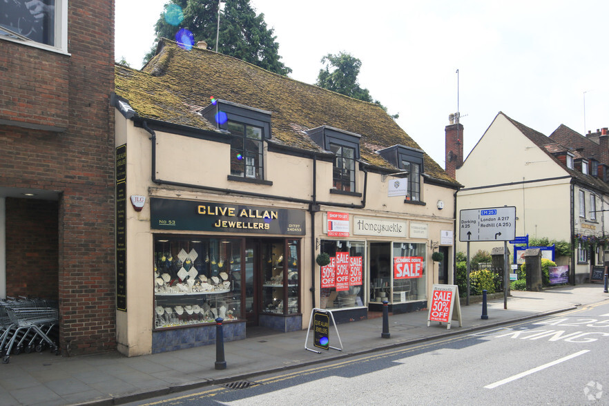 53 High St, Reigate à louer - Photo de l’immeuble – Image 2 sur 3