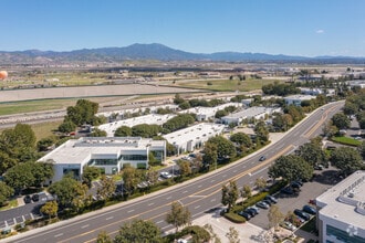 212 Technology Dr, Irvine, CA - VUE AÉRIENNE  vue de carte - Image1
