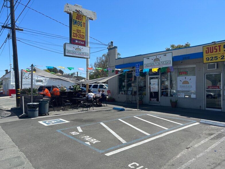 3830 Pacheco Blvd, Martinez, CA à louer - Photo de l’immeuble – Image 3 sur 16