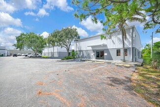Plus de détails pour 12100 SW 129th Ct, Miami, FL - Industriel/Logistique à louer