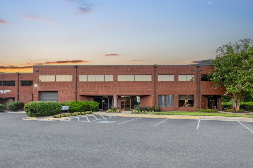 7000 Newington Rd, Lorton, VA à louer - Photo de l’immeuble – Image 1 sur 19