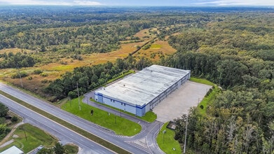 1315 Dean Forest Rd, Savannah, GA à louer Photo de l’immeuble– Image 2 sur 9