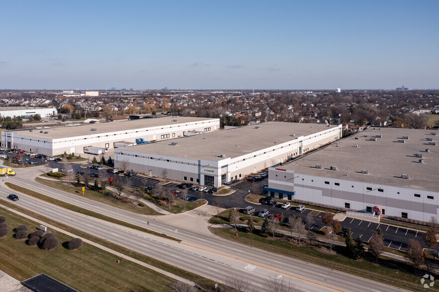 201 Gary Ave, Roselle, IL à louer - Aérien – Image 2 sur 4