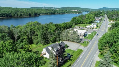 149 US Route 1, Bucksport, ME - VUE AÉRIENNE  vue de carte - Image1