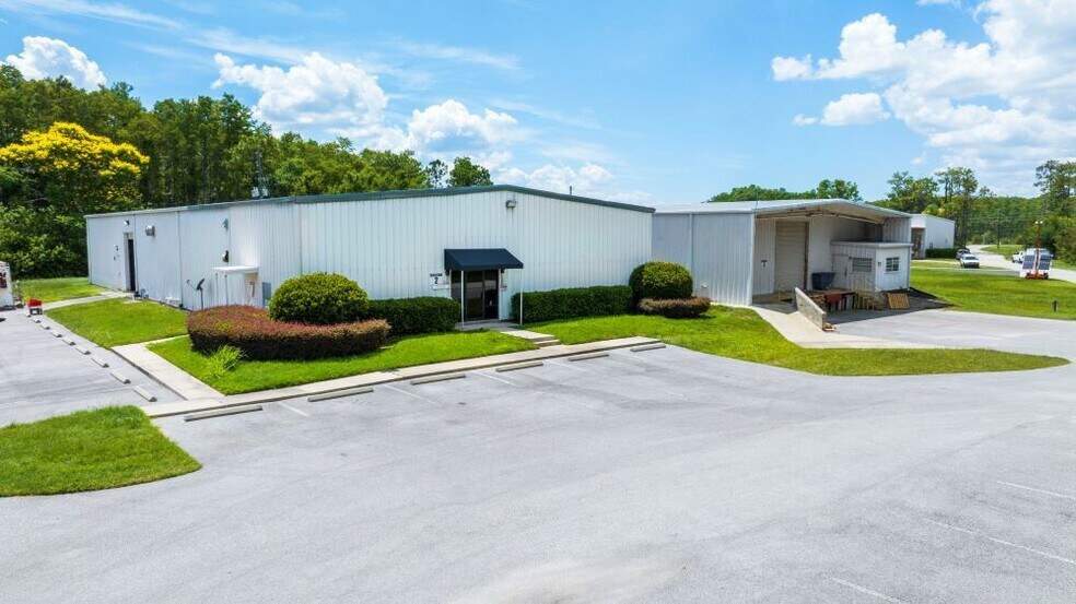 3169 N Orange Blossom Trl, Kissimmee, FL à vendre - Photo principale – Image 1 sur 1