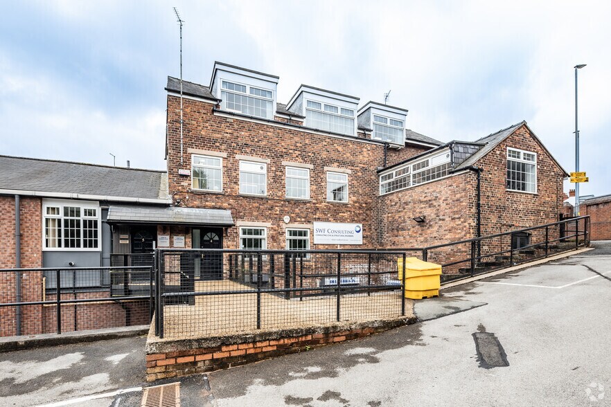 Bollin Walk, Wilmslow à louer - Photo de l’immeuble – Image 3 sur 5