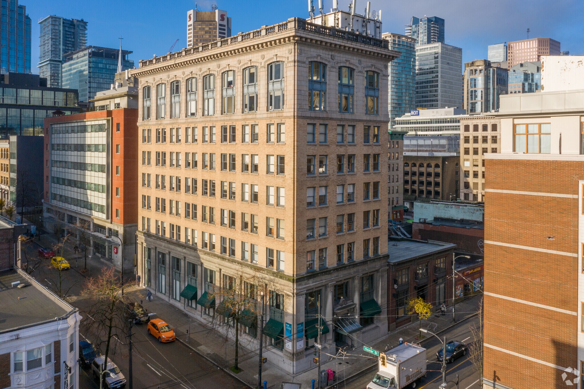 402 W Pender St, Vancouver, BC à louer Photo de l’immeuble– Image 1 sur 9