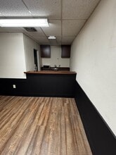 537 Ritchie Hwy, Severna Park, MD à louer Photo intérieure– Image 2 sur 7