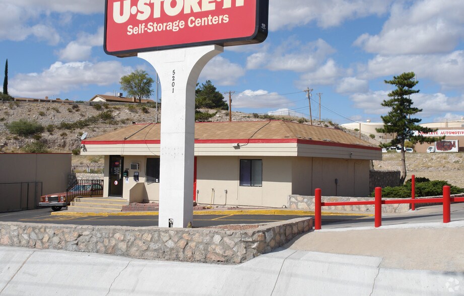 5201 N Mesa St, El Paso, TX à vendre - Photo de l’immeuble – Image 2 sur 2