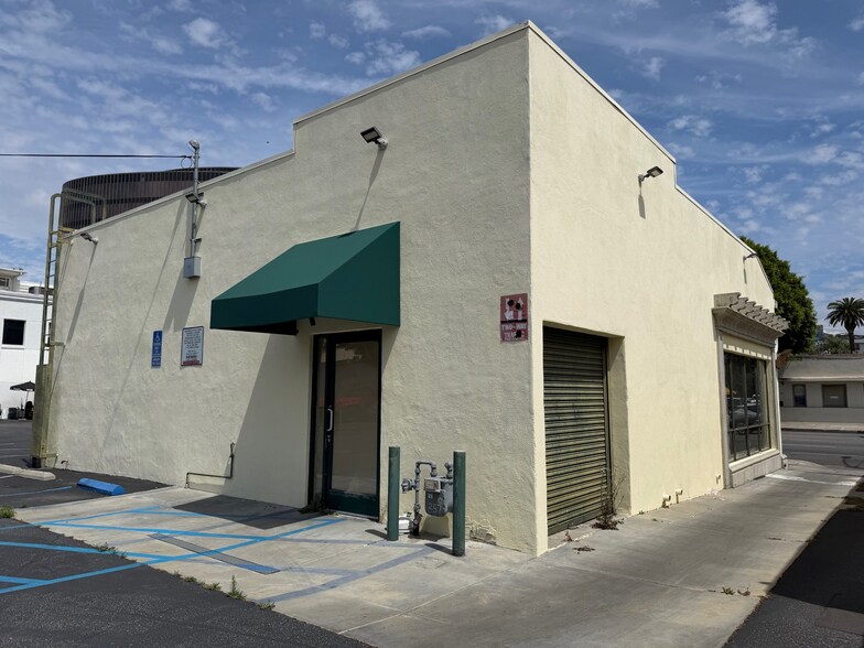257 S La Cienega Blvd, Beverly Hills, CA à louer - Photo de l’immeuble – Image 3 sur 10