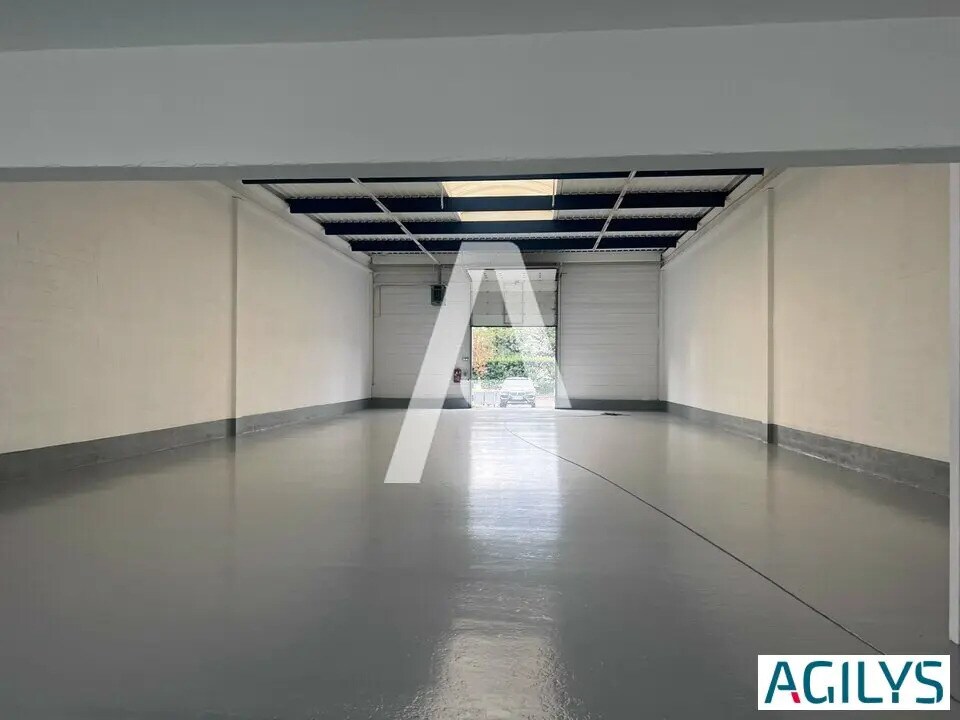 Local d’activités dans Bonneuil-sur-Marne à louer Photo de l’immeuble– Image 1 sur 7