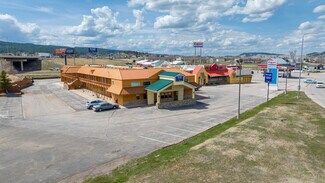 Plus de détails pour 2431 Junction Ave, Sturgis, SD - Hôtellerie à vendre