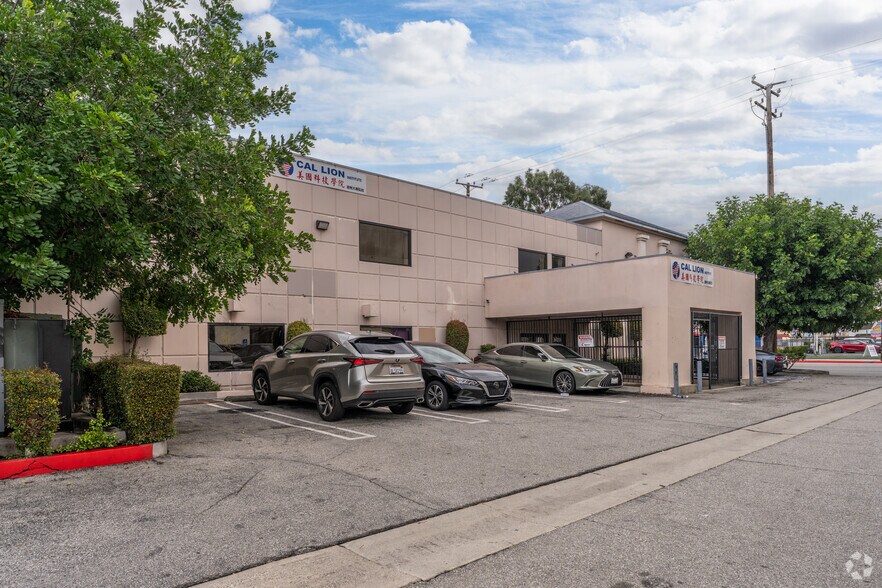 10303-10309 Garvey Ave, El Monte, CA à vendre - Photo principale – Image 1 sur 4