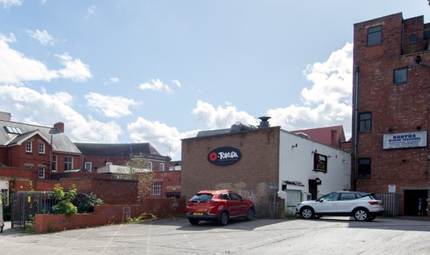 37-41 Knifesmithgate, Chesterfield à vendre - Photo de l’immeuble – Image 2 sur 3