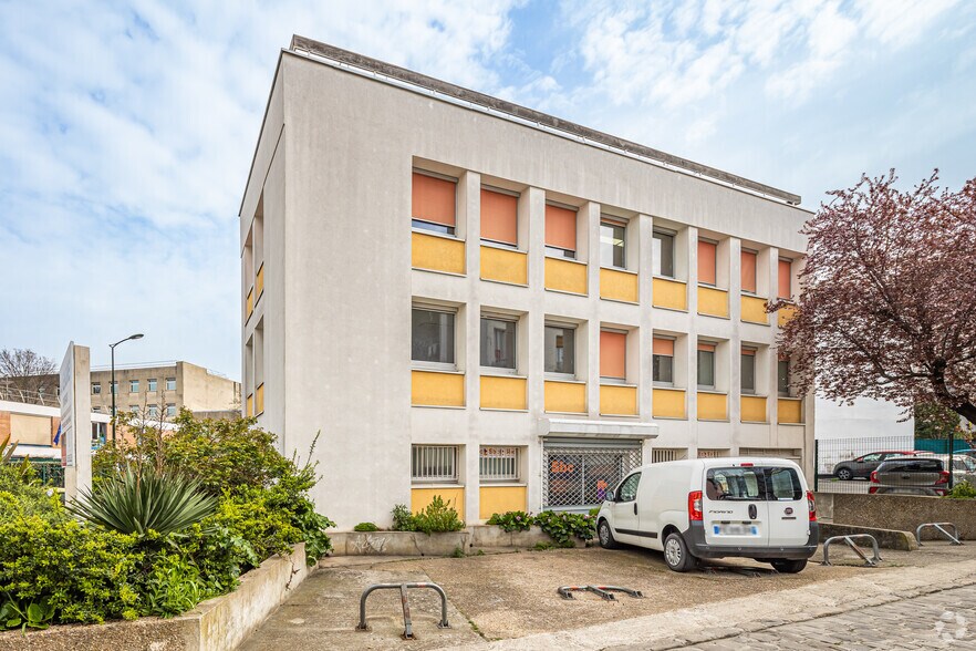 Bureau dans Malakoff à louer - Photo de l’immeuble – Image 3 sur 3