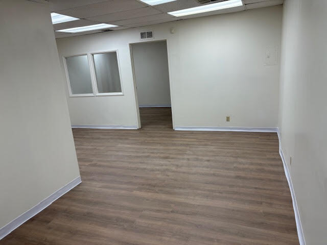 8345 Reseda Blvd, Northridge, CA à louer Photo de l’immeuble– Image 1 sur 3