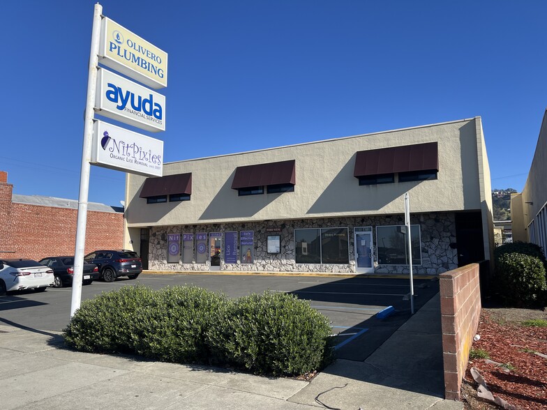 11360-11370 San Pablo Ave, El Cerrito, CA à louer - Photo principale – Image 1 sur 13