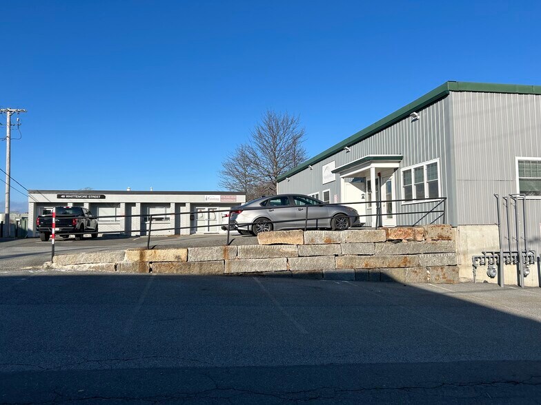 50 Whittemore St, Gloucester, MA à louer - Photo de l’immeuble – Image 3 sur 3