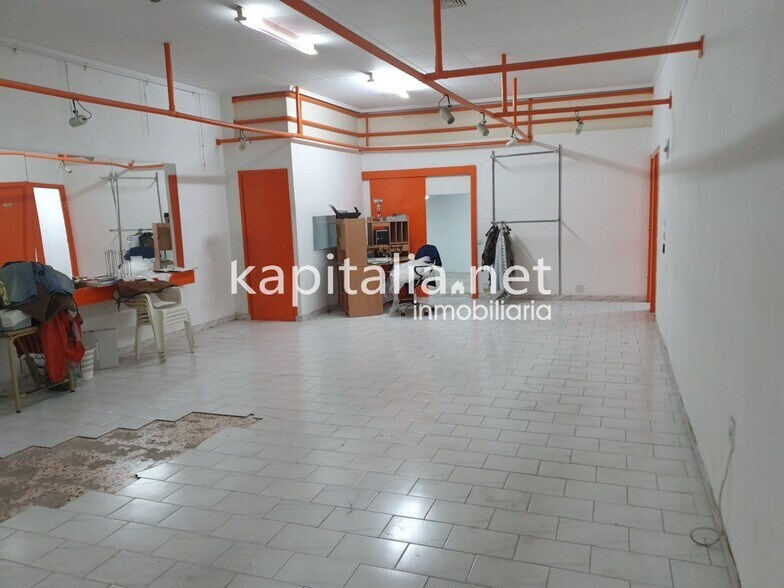 Local commercial dans València, Valencia à vendre - Photo de l’immeuble – Image 3 sur 8