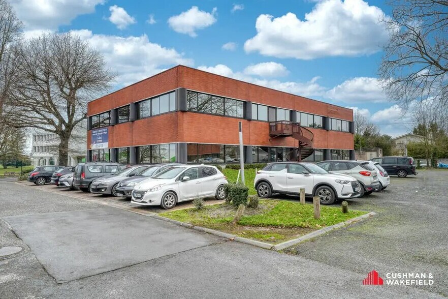 21 Avenue John F. Kennedy, Mérignac à vendre - Photo de l’immeuble – Image 2 sur 9