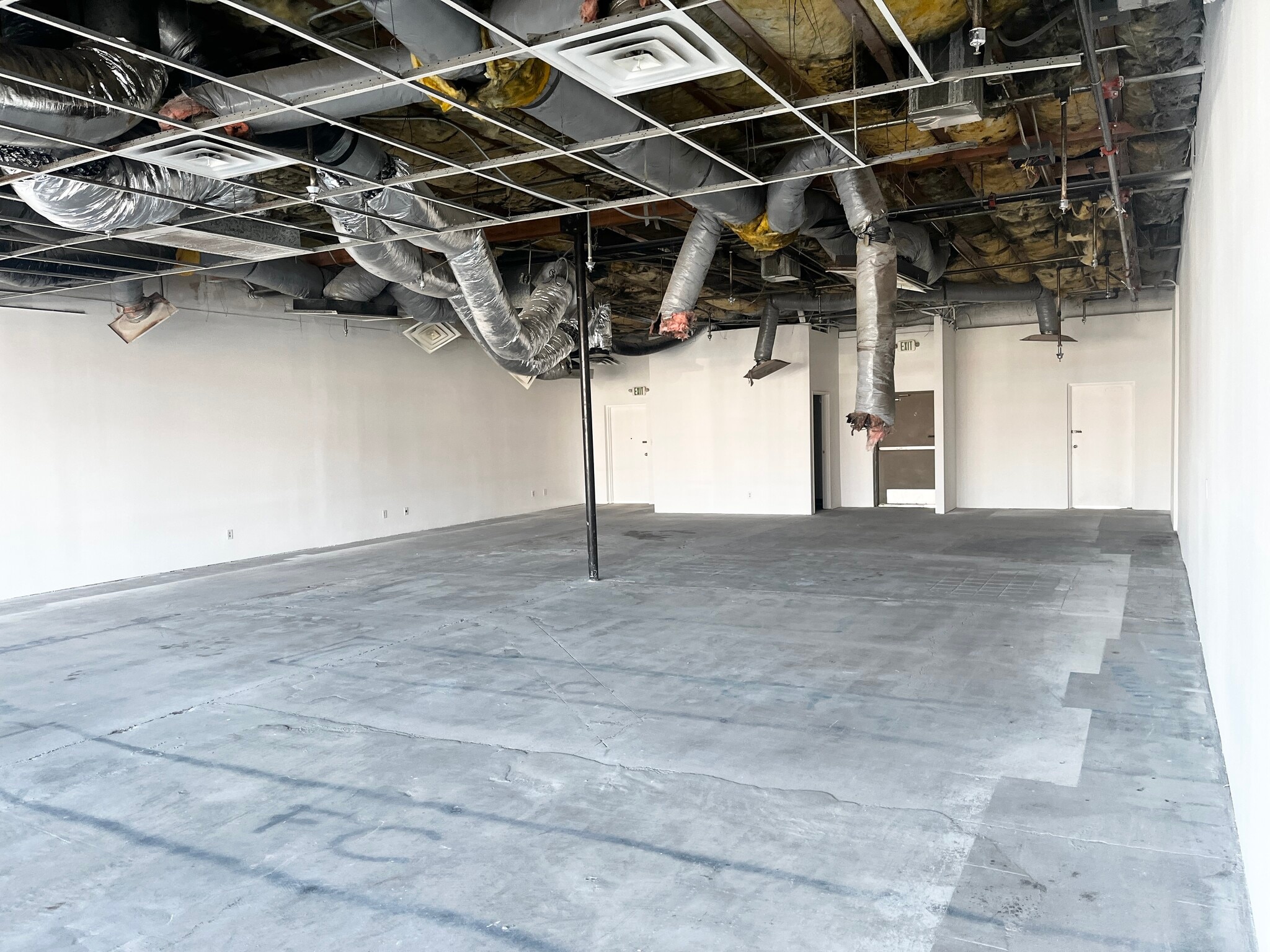 815-855 E Twain Ave, Las Vegas, NV à louer Photo intérieure– Image 1 sur 5