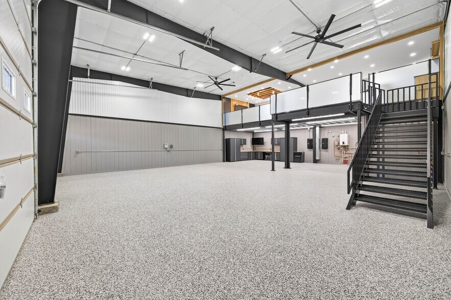 663 Valerie Ave, Hudson, WI à vendre - Photo de l’immeuble – Image 1 sur 36