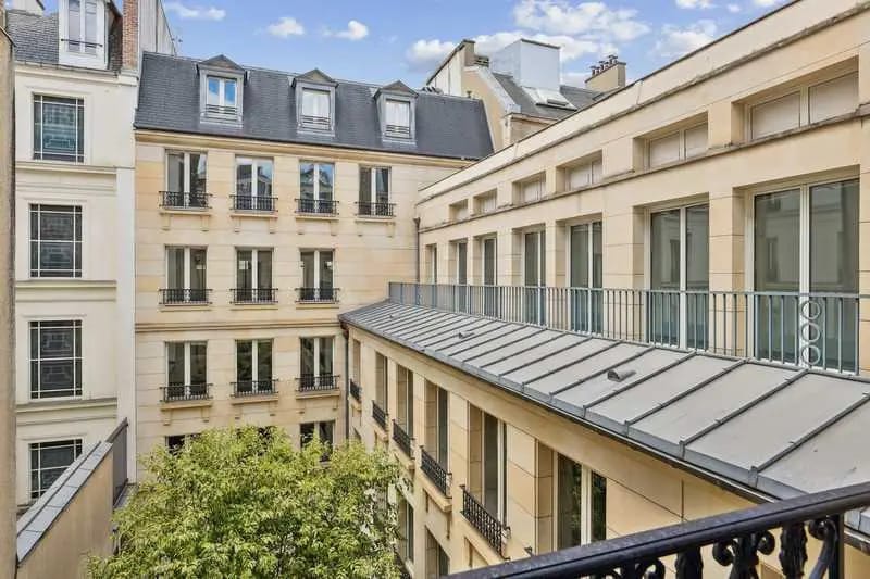 8 Rue Cambacérès, Paris à louer - Photo de l’immeuble – Image 3 sur 22