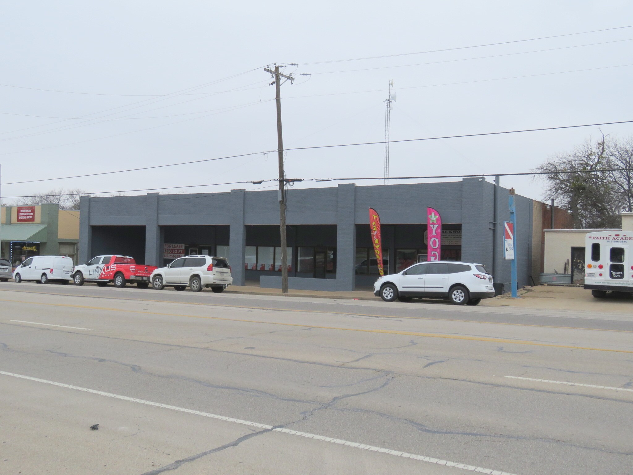 406 Palo Pinto St, Weatherford, TX à louer Autre– Image 1 sur 4