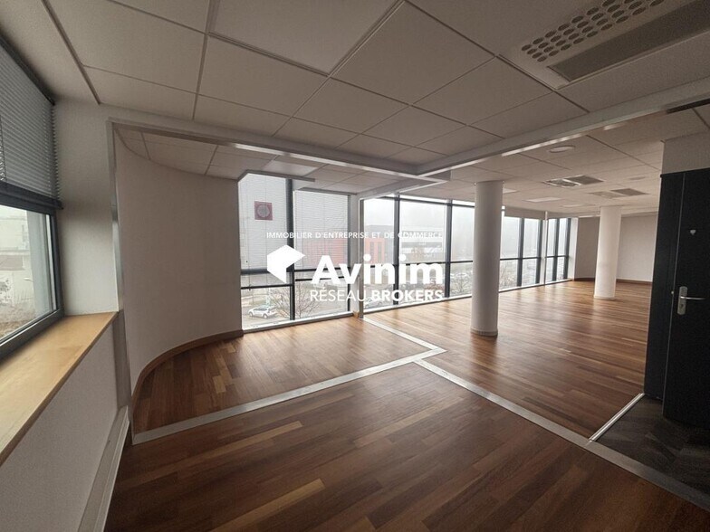 Bureau dans Besançon à louer - Photo intérieure – Image 3 sur 9