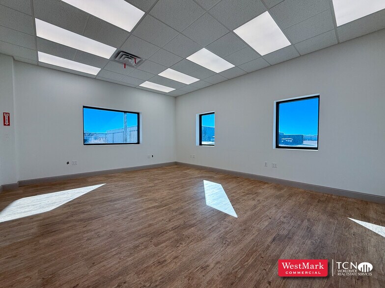 6615 Winfield Avenue, Lubbock, TX à vendre - Photo de l’immeuble – Image 2 sur 7