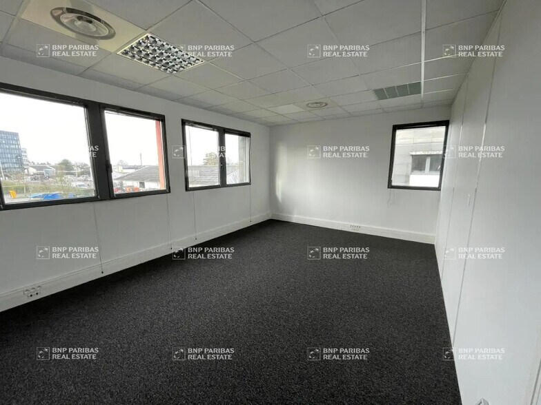 275 Boulevard Marcel Paul, Saint-Herblain à louer - Photo intérieure – Image 2 sur 10