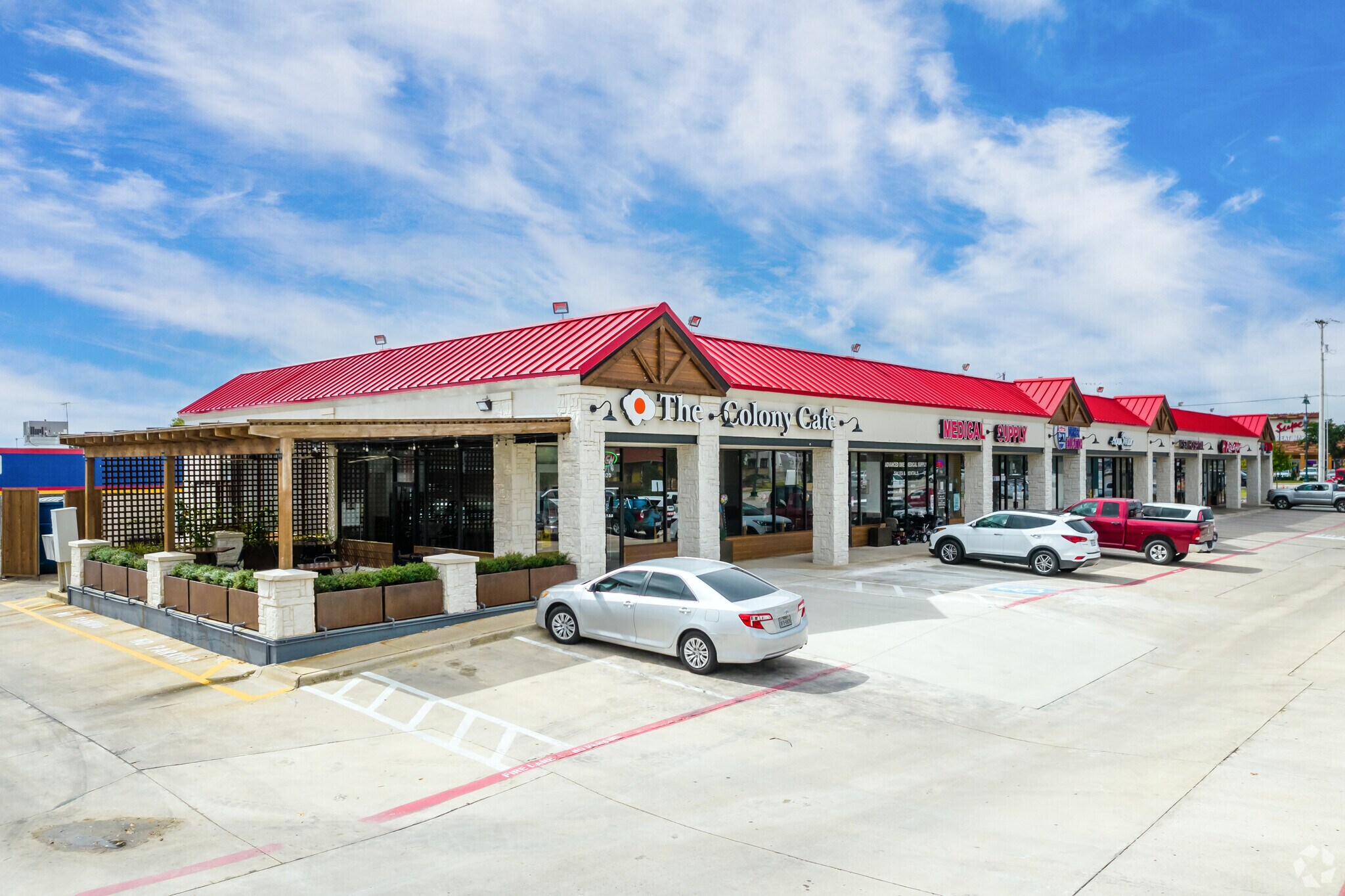 4750 S Colony Blvd, The Colony, TX à louer Photo principale– Image 1 sur 4