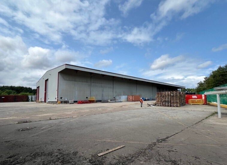 Pattinson Rd, Washington à louer - Photo de l’immeuble – Image 2 sur 4