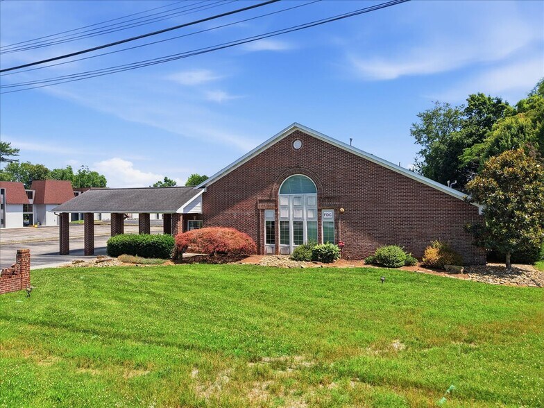 901 W 4th North St, Morristown, TN à vendre - Photo de l’immeuble – Image 2 sur 8