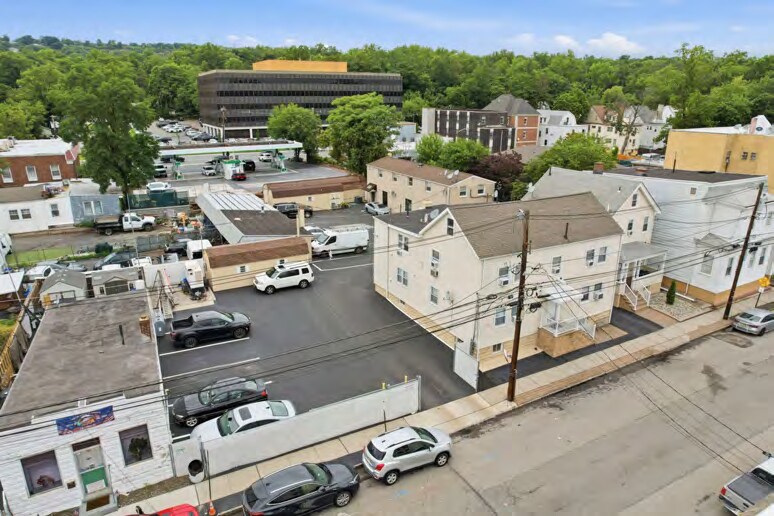 117 Ashland Ave, West Orange, NJ à vendre - Aérien – Image 3 sur 4