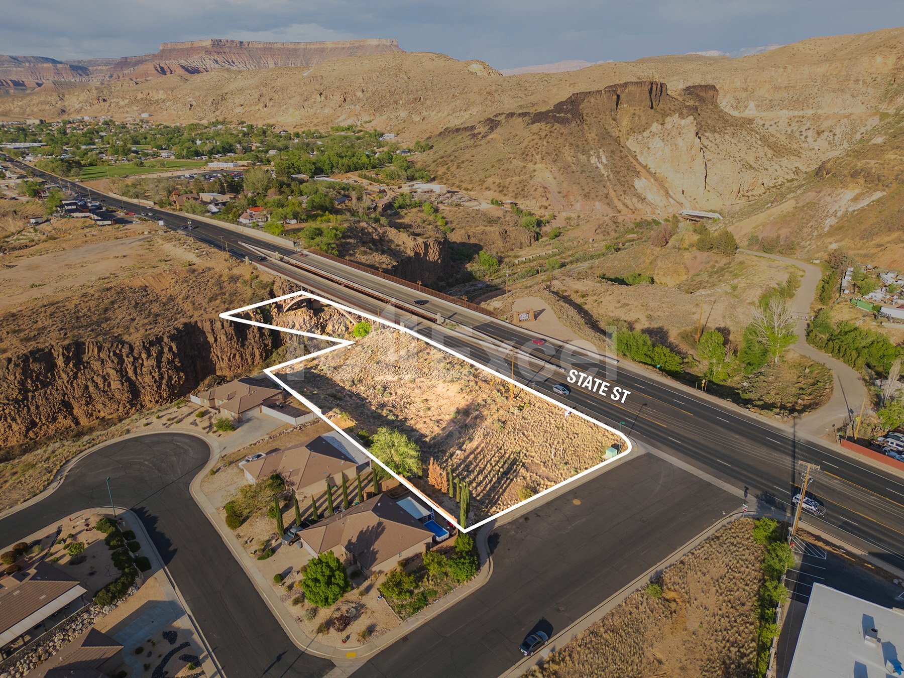 Approx E 860 N & State st, Hurricane, UT à vendre Photo principale– Image 1 sur 7